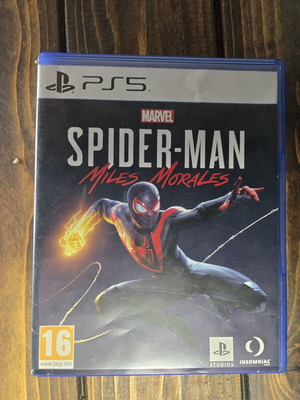 Spider-Man Miles Morales παιχνίδι για PlayStation 5 σαν καινούργιο