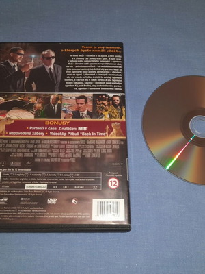 Men in Black 3 DVD used, science fiction with subtitles