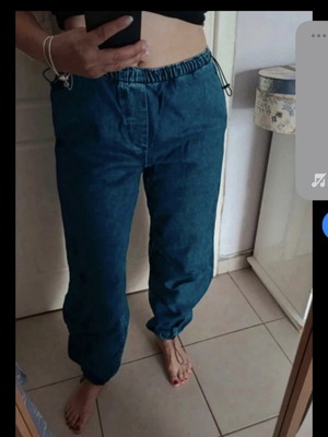 Bershka blue jeans pants with elastic waist and ankles