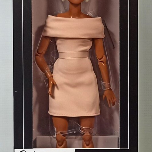 Barbie Basics Model 08 doll new 12'' European