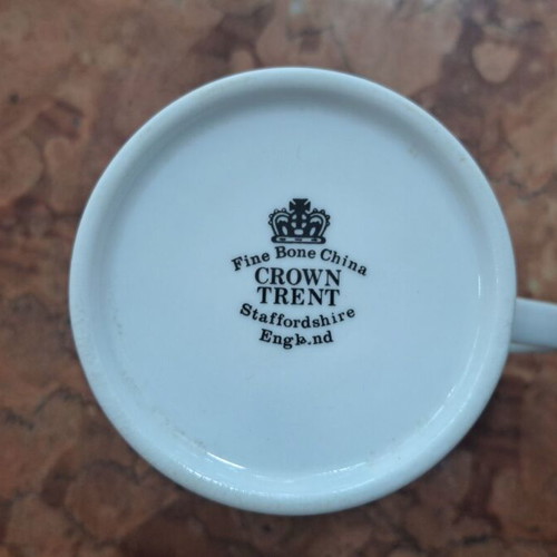 Porcelain mug with flowers Crown Trent made in England new