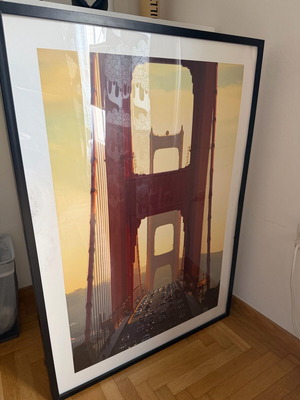 IKEA frame with Golden Gate bridge used