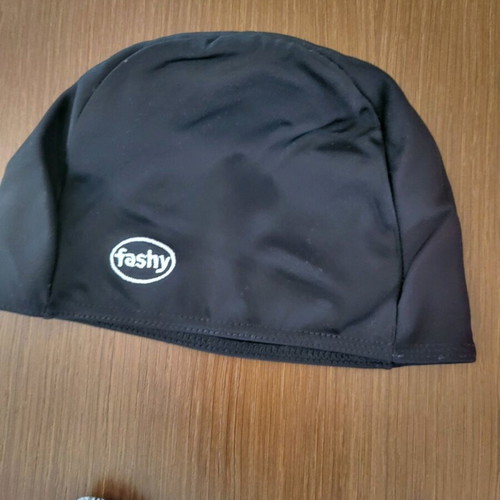 Swimwear set for 1-year-old boy like new with black cap