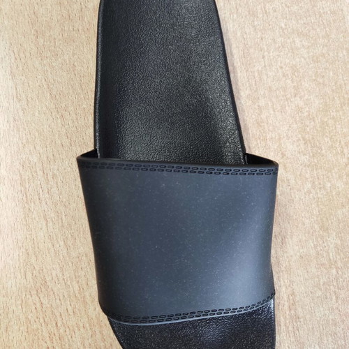 Armyrace slippers new, sizes 40 and 42, black