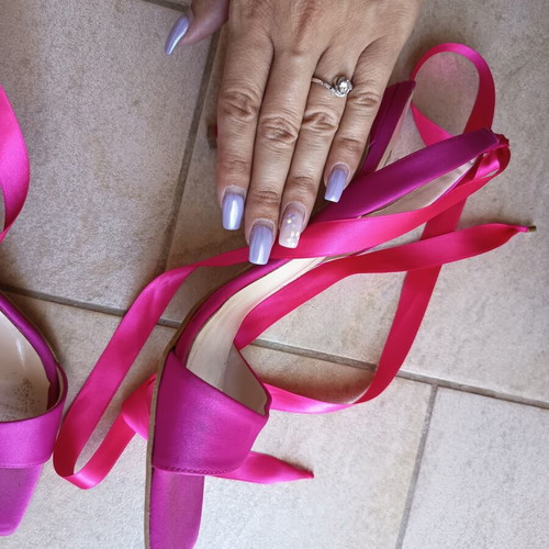 Pink high-heeled sandals with ankle ties, size 41