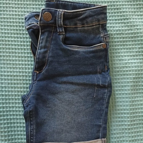Orchestra shorts for 6 years old, like new