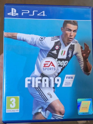 FIFA 19 game for PlayStation 4 like new