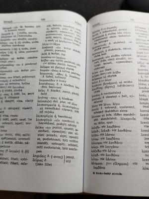 Greek-Czech Dictionary new condition