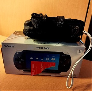 PSP - 1004k Value Pack μαζί 3 παιχνίδια με θήκες και manual (άριστο και πλήρες), SONY