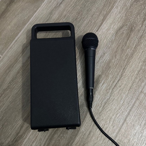 Console and wired microphone like new