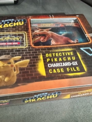 Detective Pikachu Charizard-GX κλειστό κουτί καινούργιο