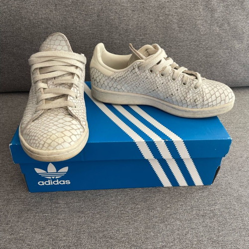 adidas gazelle silver green womens Gola Equipe Reptile CLA265 Womens Black Canvas Lifestyle Sneakers Shoe main image 1