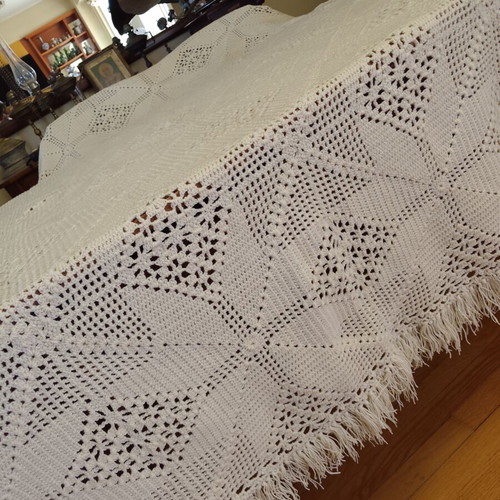 Woolen handmade knitted blanket beige 200x240 cm like new