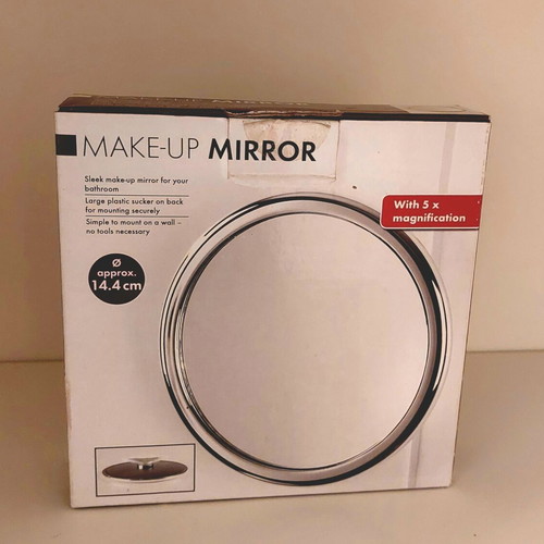 Makeup magnifying mirror x5 with suction cup like new
