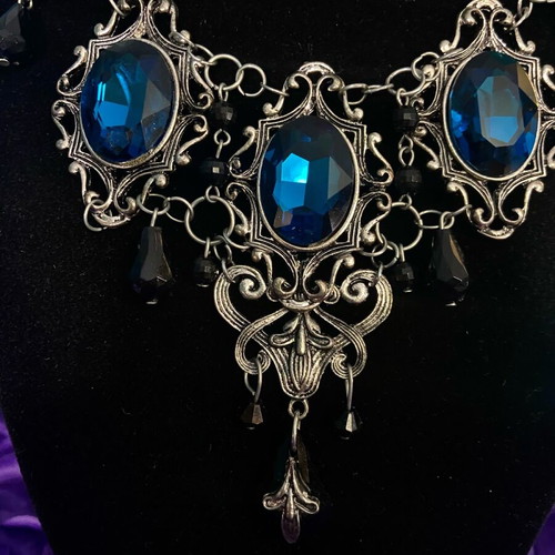 Gothic Victorian necklace like new with turquoise gems Restyle