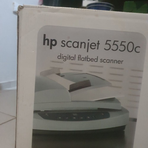 HP ScanJet 5550c scanner like new, 1200x1200 DPI, USB 2.0