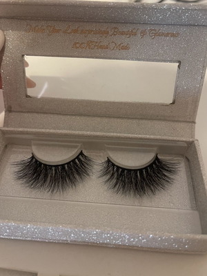 Gio Dreveli Lashes 3D Dramatic New Natural Hair