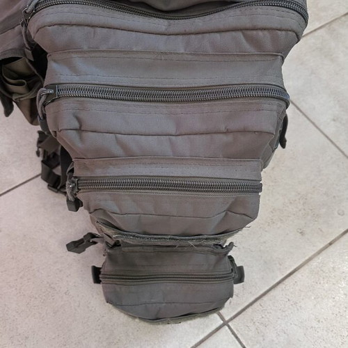 Mil-Tec backpack used, green, zippers condition varies
