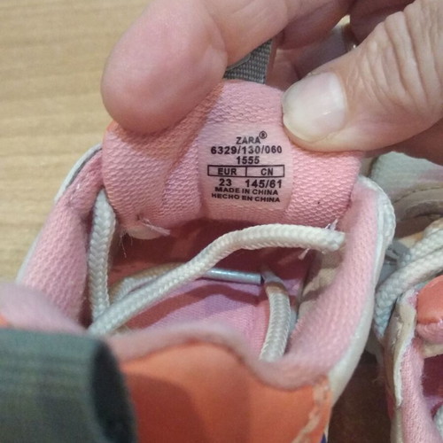 Zara athletic shoes size 23 used, gray and pink for girls