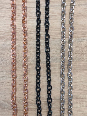 Metal Oval Chain 40mm Large new, sold by the meter