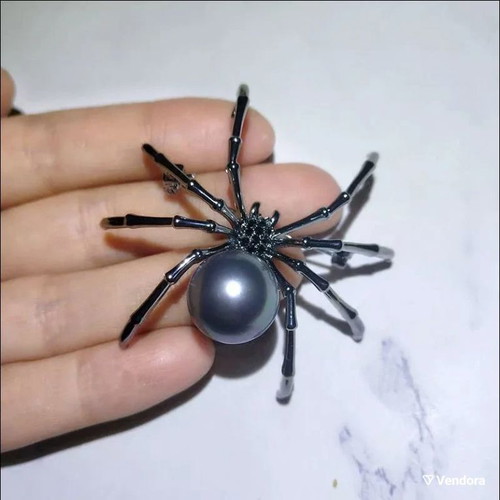 Classic women's black spider brooch new