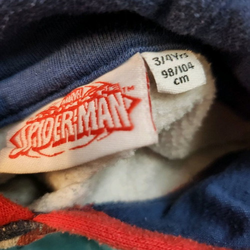 Spiderman sweatshirt used no3/4 (98/104)