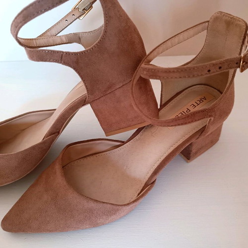 Arte Piedi suede pink pointed pumps with low block heel size 36 like new