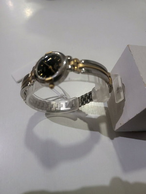 Women's watch new