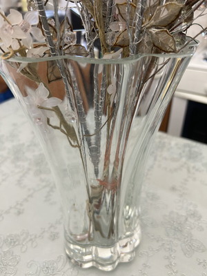 Crystal vase like new