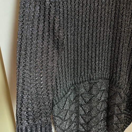 Long women's blouse dress with lame look and loose knit used, one size