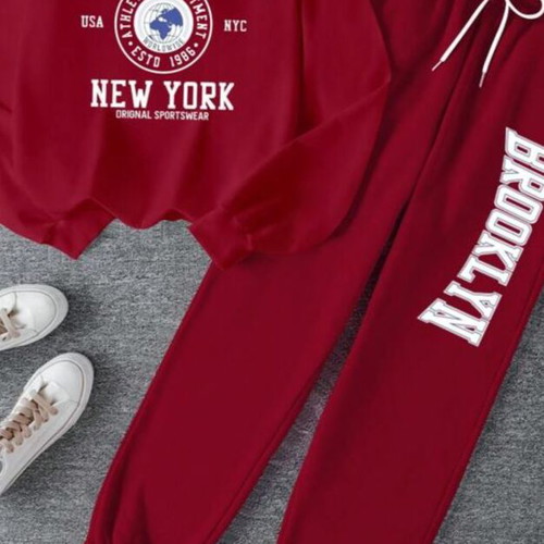 Sportswear tracksuit new, size XL