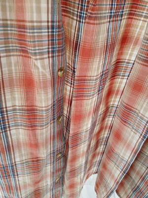 3Guys Unisex Plaid Shirt like new, size M, beige and brown