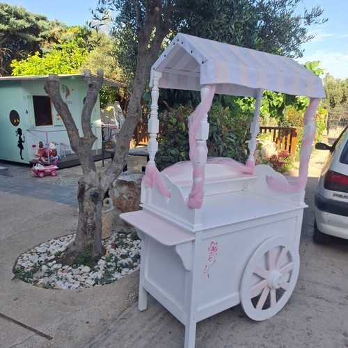 Wooden decorative event cart like new, white with pink details