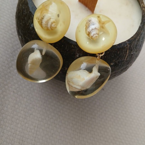 Vintage summer earrings with shells