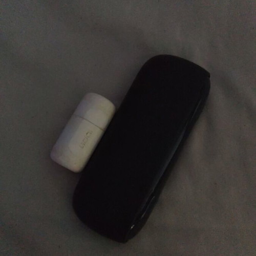 Iqos 3 Duo base like new with cleaner