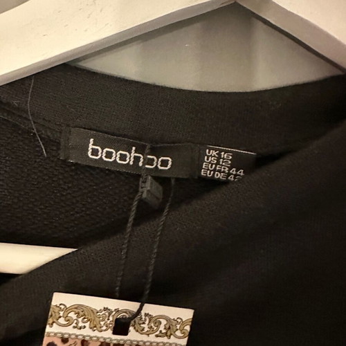 Нова черна дамска блуза BooHoo XXL с етикет