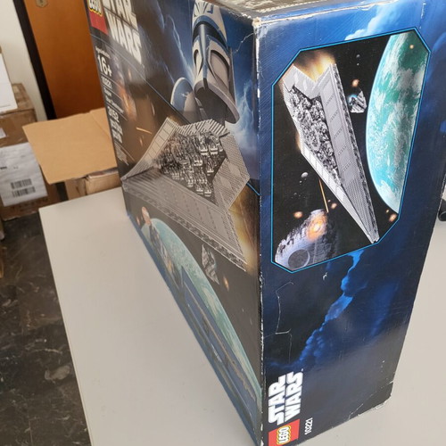 Lego Star Wars Super Star Destroyer 10221 new, unopened