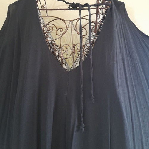OFF-SHOULDER KAFTAN WITH LACE AND ITALIAN STONES