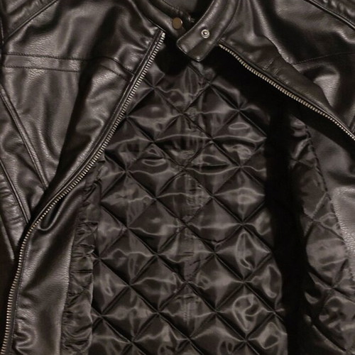 Leather Biker Jacket Pull&Bear black like new, size Medium