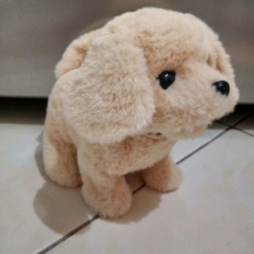Plush dog with movement like new and free dog leash