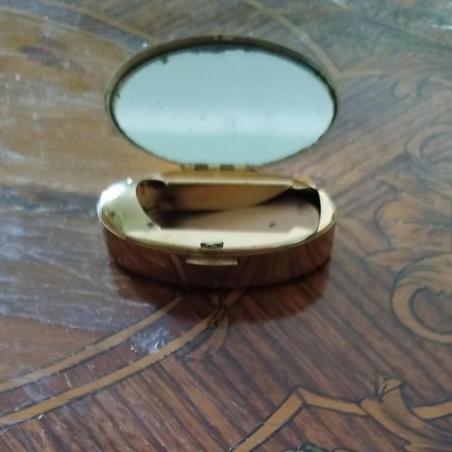 Vintage Max Factor lipstick case with mirror, like new