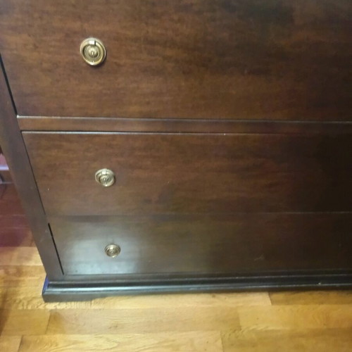 Chest of drawers with three large drawers and white marble like new