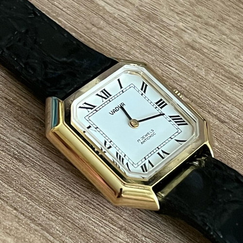 VADUR Vintage Women's Mechanical Watch NOS, White and Gold