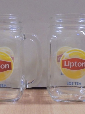 Lipton τσάι δύο διαφημιστικές γυάλινες κούπες μεταχειρισμένες