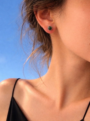Green opal stud earrings 925 sterling silver new, crown screw back