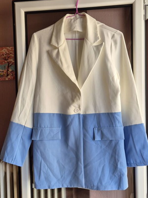 Blazer used, two-tone white and baby blue, size M