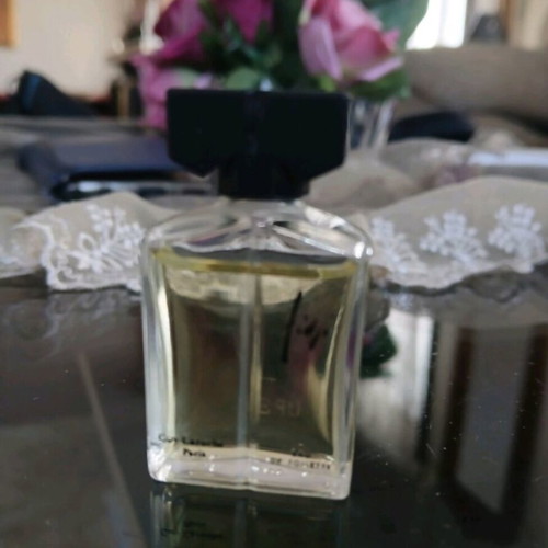 Vintage Miniature Perfume Collection like new, 6 authentic pieces