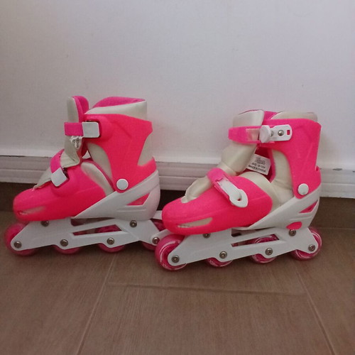 Pink roller skates size 35-38 with 4 wheels