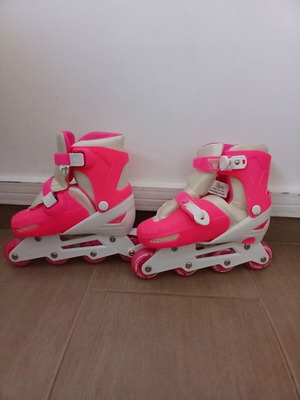 Pink roller skates size 35-38 with 4 wheels