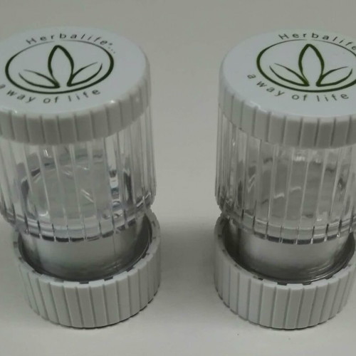 Herbalife tablet crusher and cutter set new